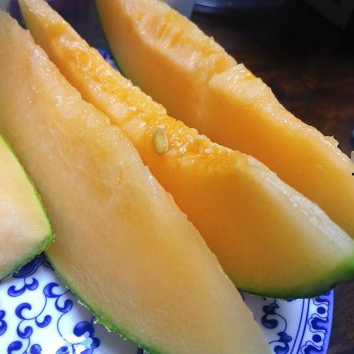 蜜瓜咋吃的,教你轻松开启夏日甜蜜时光