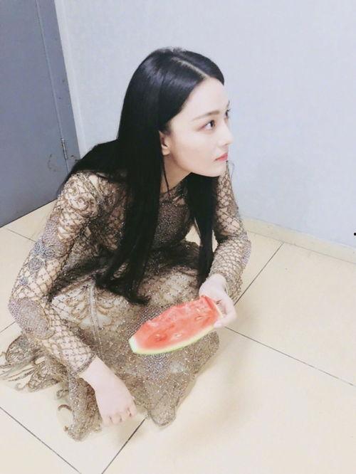 夏薇吃瓜系,揭秘娱乐圈幕后故事