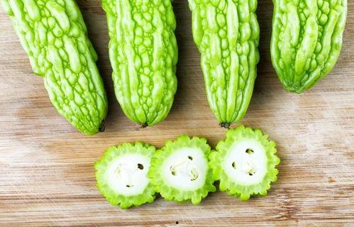 山西离石吃瓜  第3张